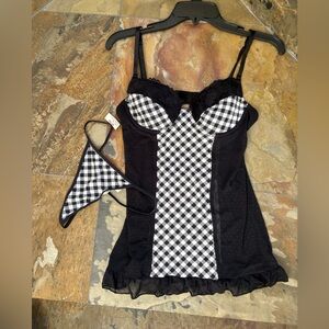 NWT lingerie, Black&white white gingham set